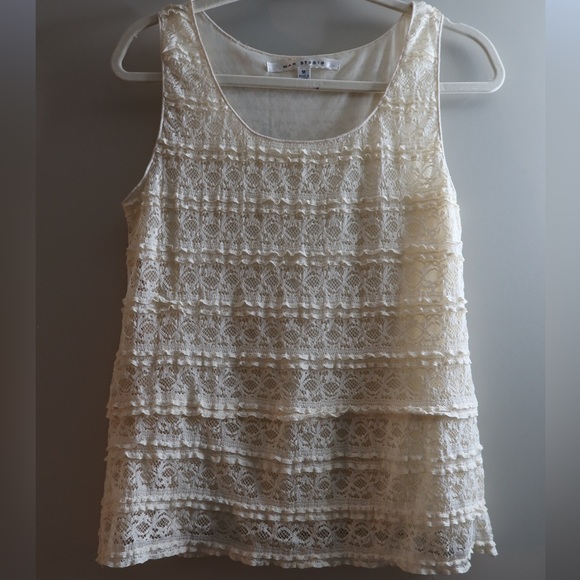 Top - Picture 11 of 15